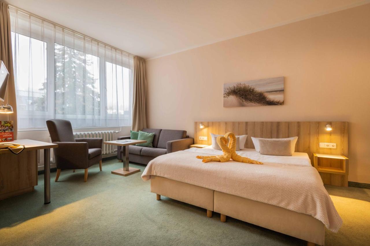 Hotel Wald Und See Heringsdorf  Esterno foto